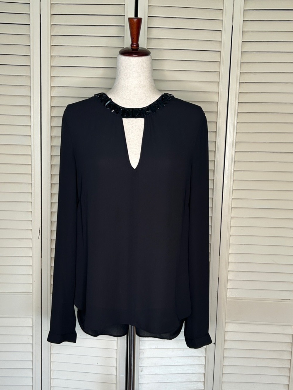 BCBGMaxAzria Black Long-Sleeve Keyhole Top with Beaded Collar | size M